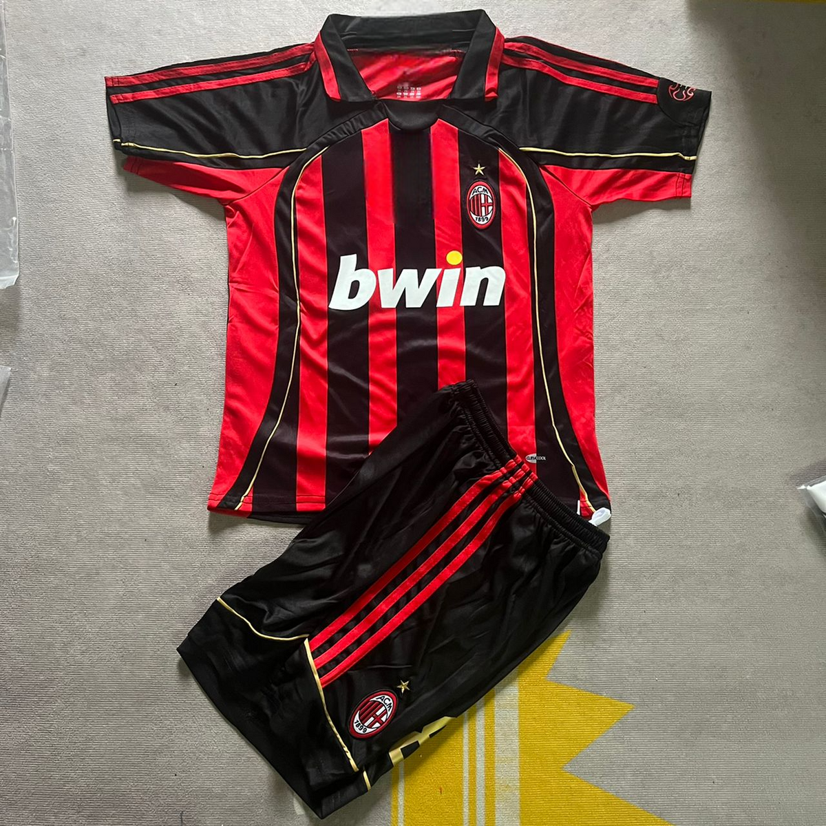 2007 Robinho 70 AC Milan Retro Kids Kit Set Kindertrui – 5