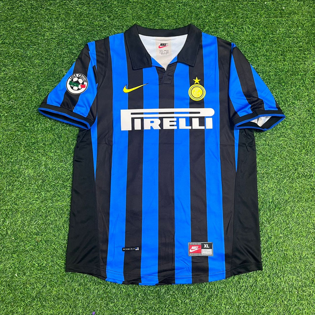 Ronaldo Nazario El Fenomeno R9 - Inter Retro Jersey – Front View