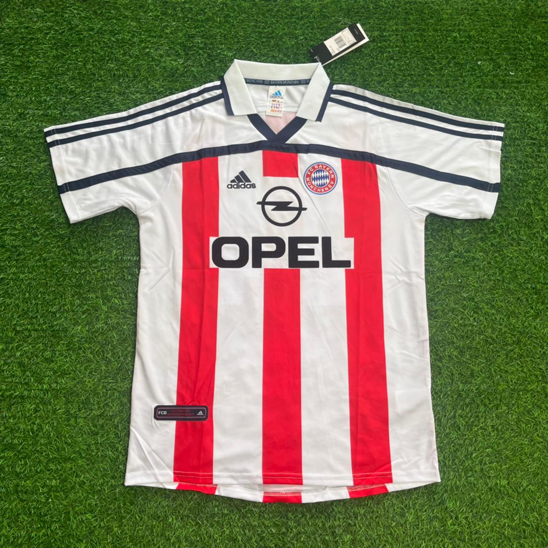 2000 Stefan Effenberg Bayern Munich 2001 Football Jersey – Front View