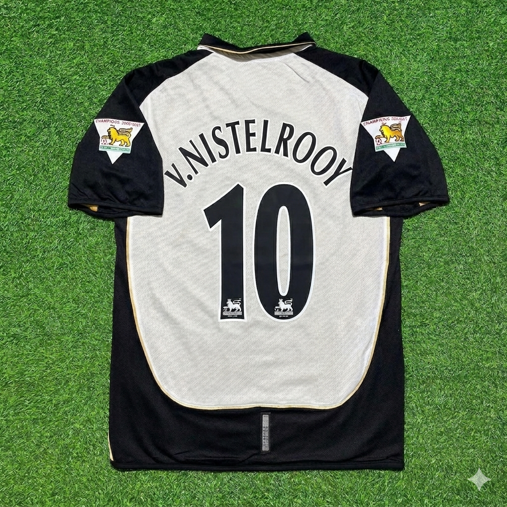 Manchester United 2001-2002 Reversible Retro Jersey – Ruud van Nistelrooy #10 – Back View