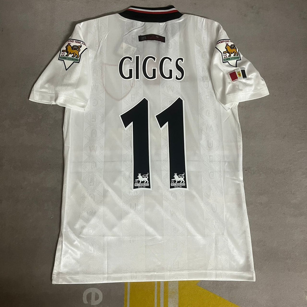Ryan Giggs Manchester United Retro Football Jersey – Back View