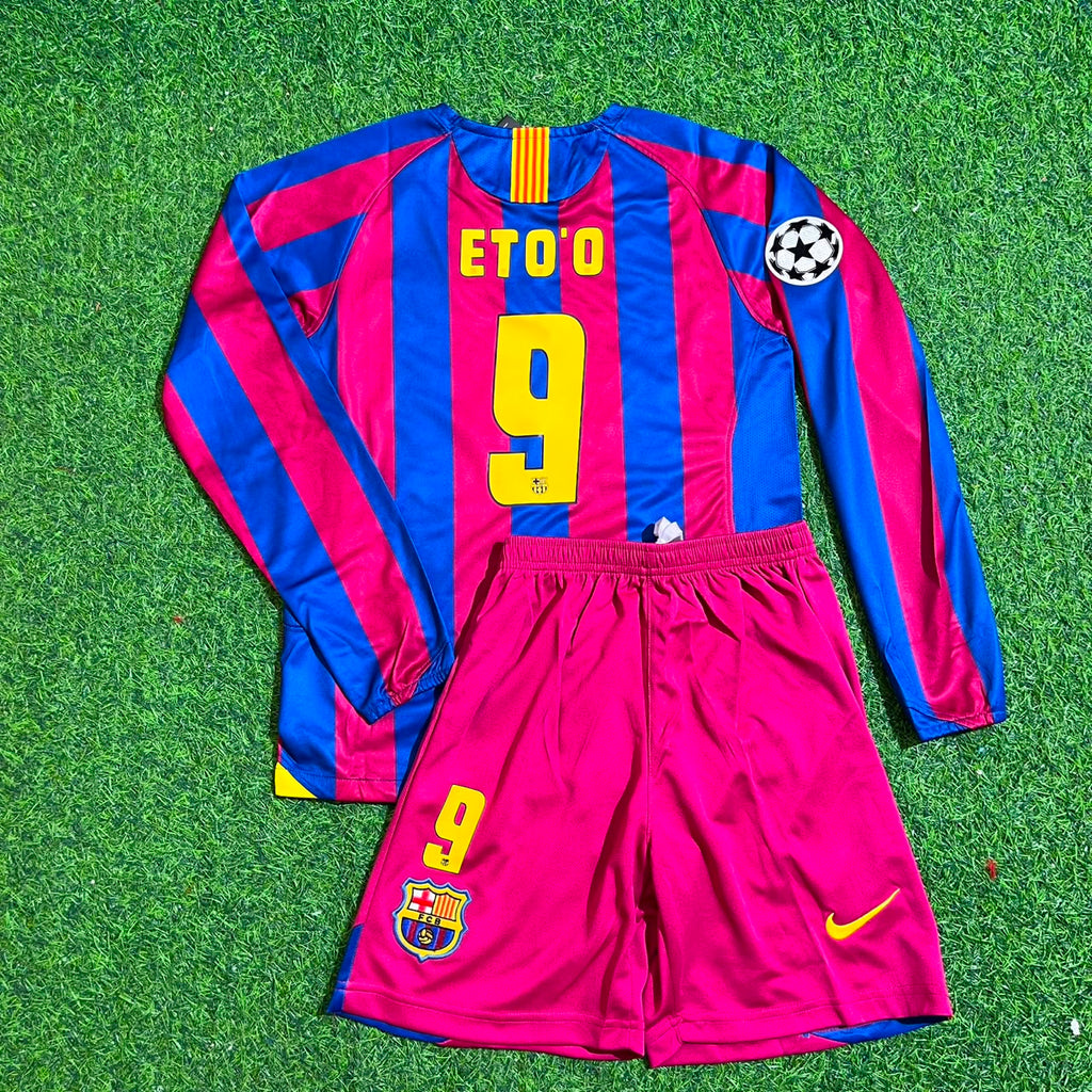 Samuel Eto'o Barcelona 2005-2006 Long Sleeve Kids Retro Football Jersey – Front View