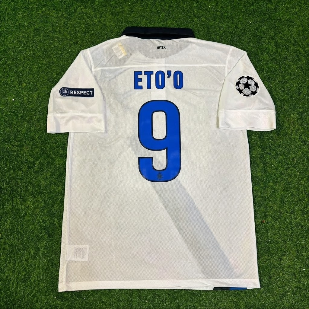 Samuel Eto’o #9 Inter 2011/2012 White Away Jersey – Back View