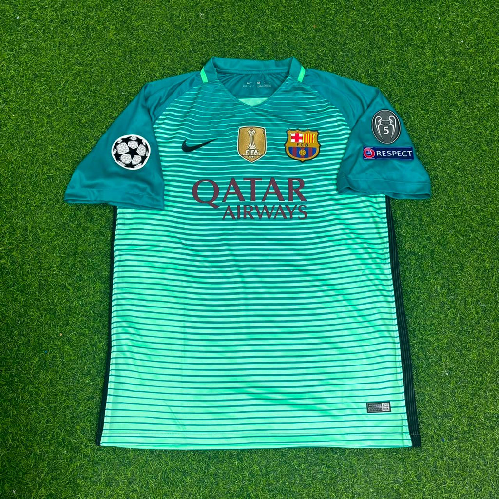 2016/17 Sergio Busquets #5 Barcelona Away Retro Football Jersey – Front View