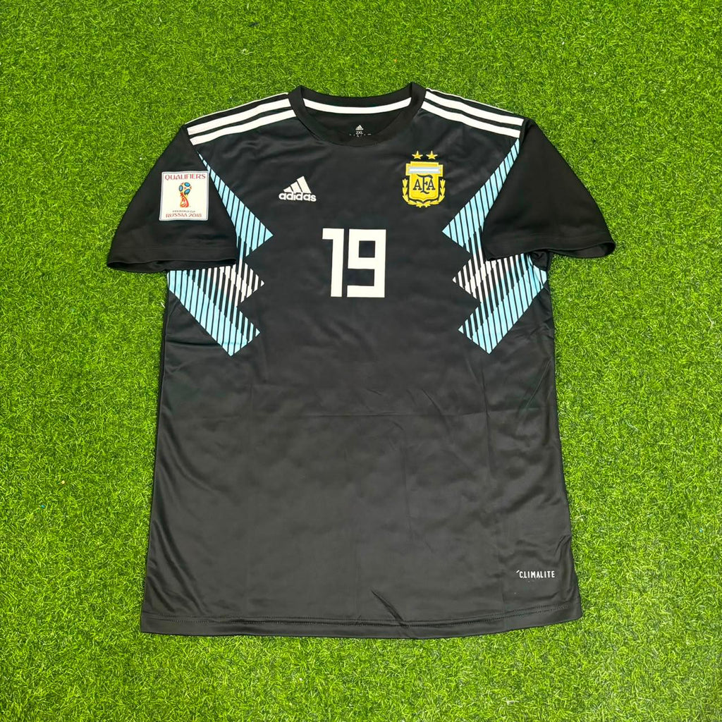 Argentina 2018 World Cup Black Retro Football Jersey – Sergio Kun Agüero – Front View