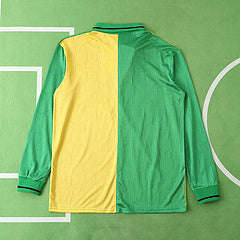93/94 Manchester United Retro Jersey – Back View