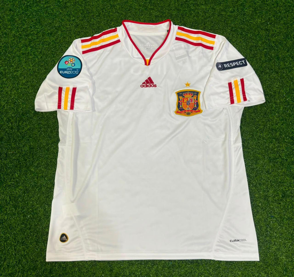 Spain EURO 2012 Final Retro Football Jersey – David Silva – Front View