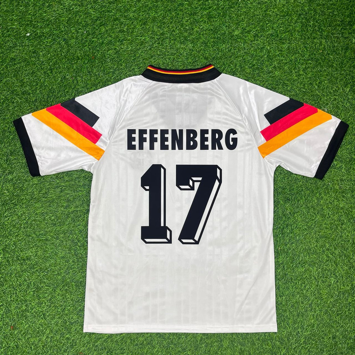 1992 Stefan Effenberg Deutschland Retro Fußballtrikot Jersey – Back View
