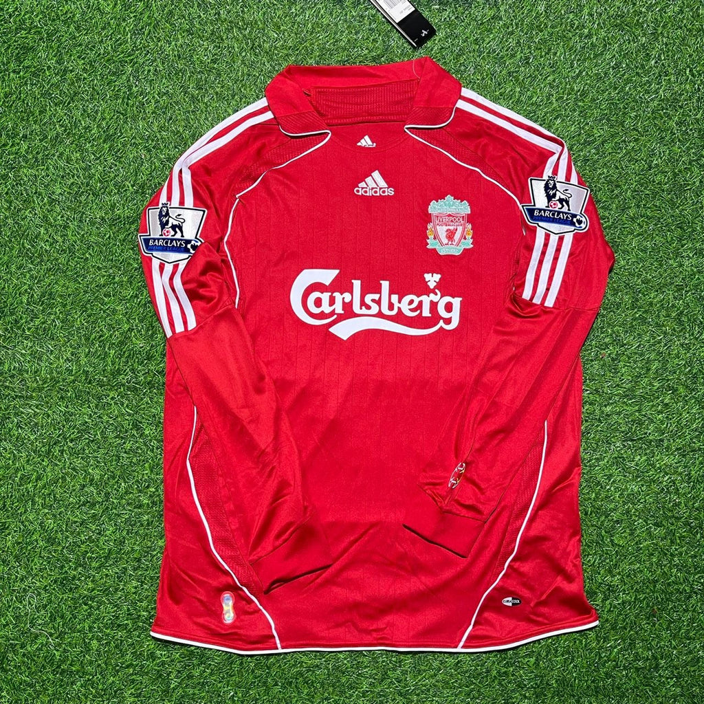 Liverpool 2007/2008 Red Retro Football Jersey – Steven Gerrard – Front View