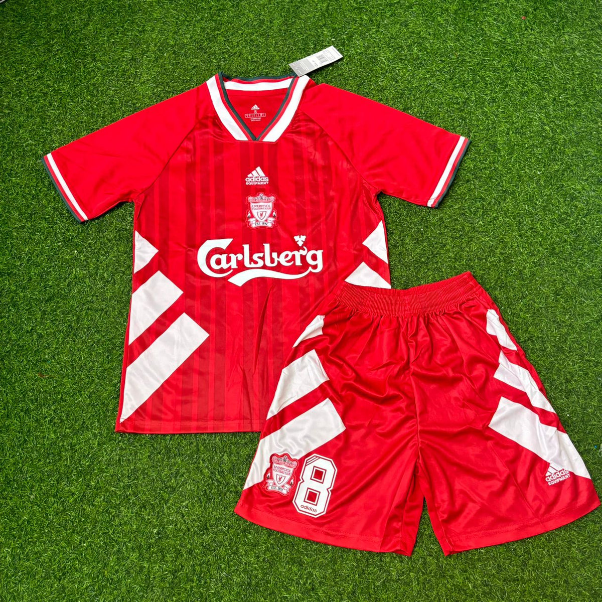 Steven Gerrard Liverpool Retro Football Jersey – Front View