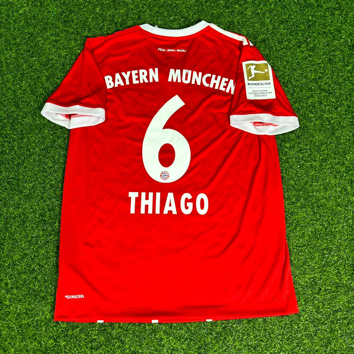 Bayern Munich 2017-2018 Retro Home Jersey – Thiago Alcantara – Back View