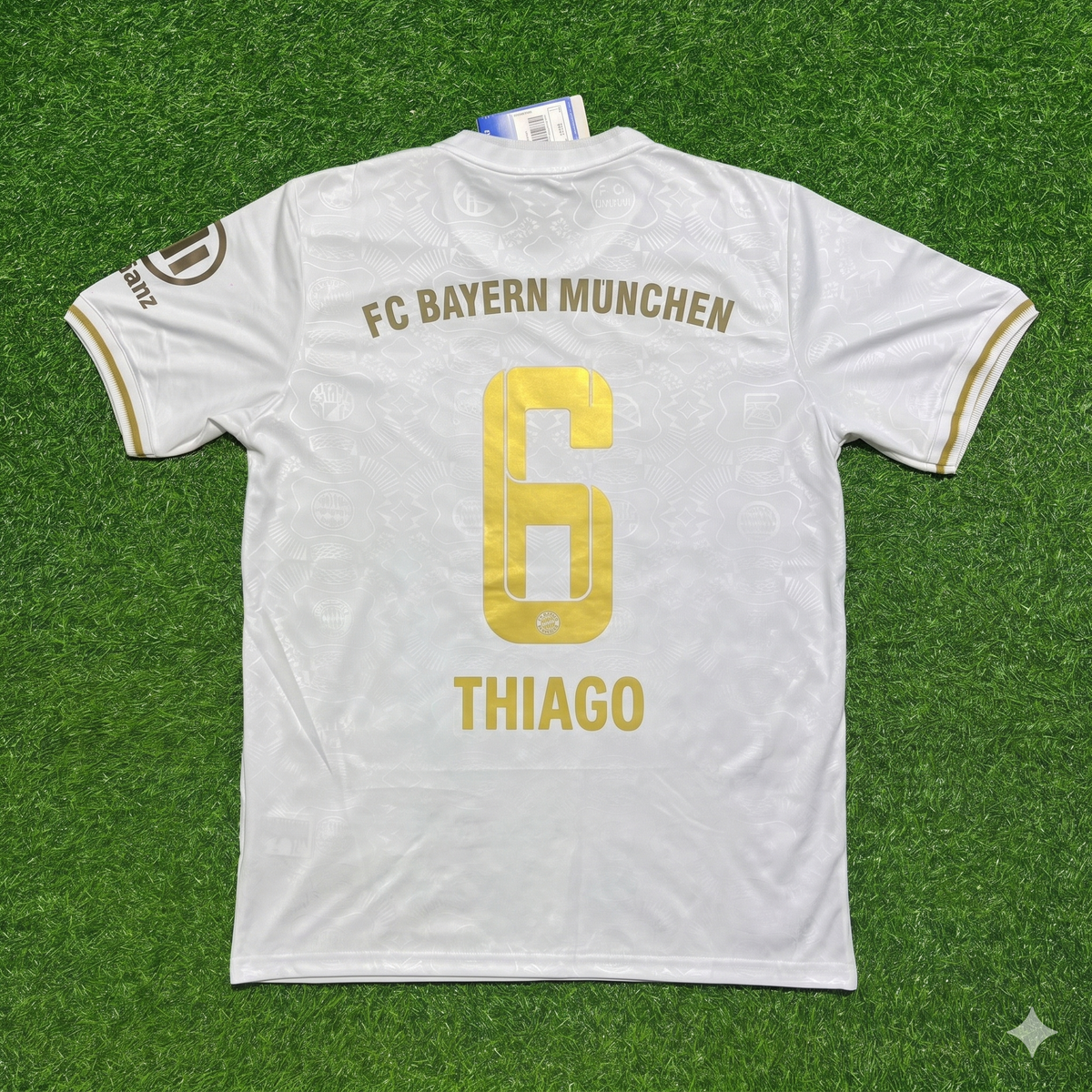 Thiago Alcantara #6 Bayern München 125 Years Anniversary Special-Edition White Football Jersey – Back View