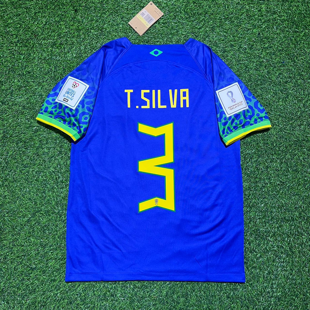 Thiago Silva Brazil 2022 World Cup Retro Football Jersey – Back View
