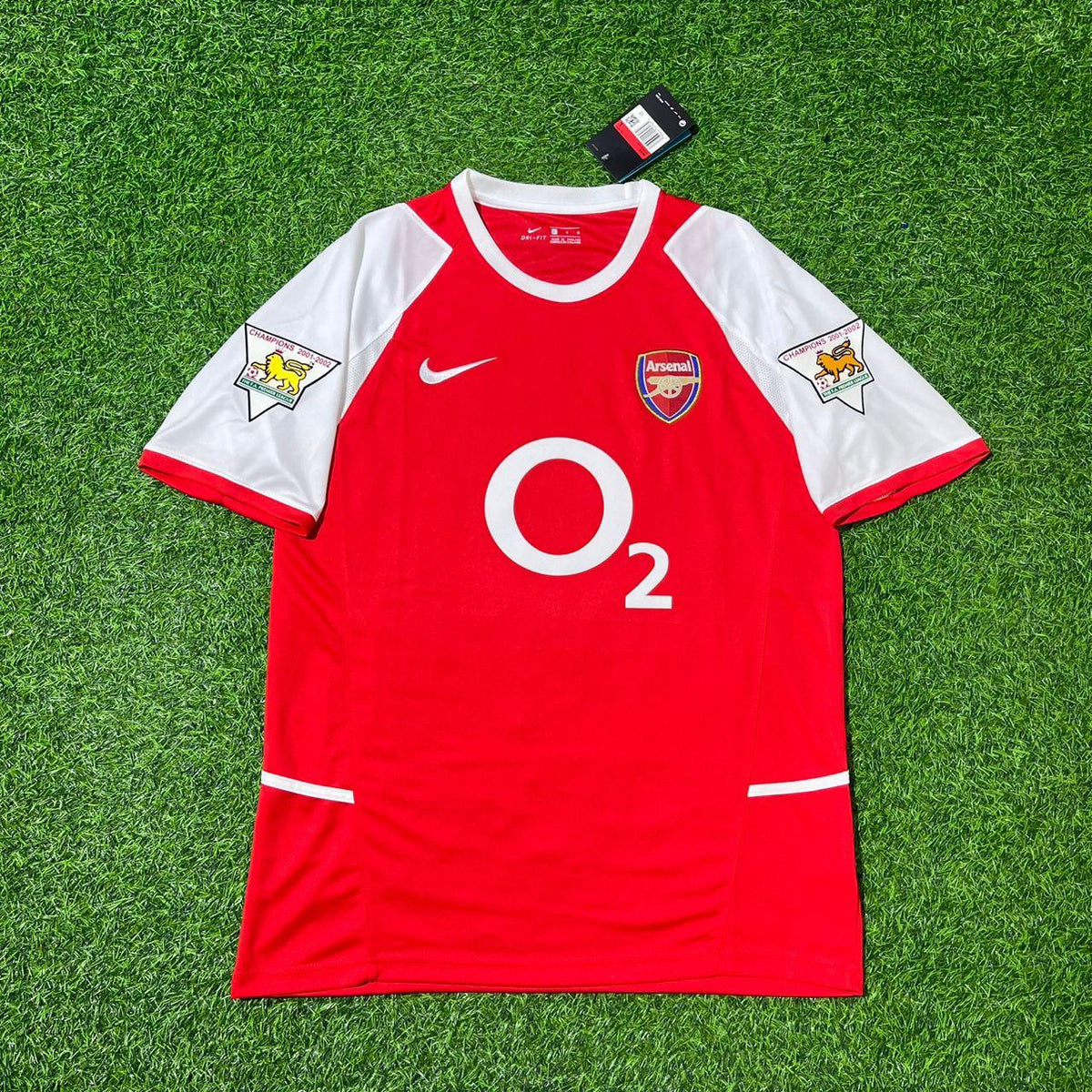 2002/03 Thierry Henry 14 Arsenal EPL Patch Home Retro Football Jersey Collection – Front View