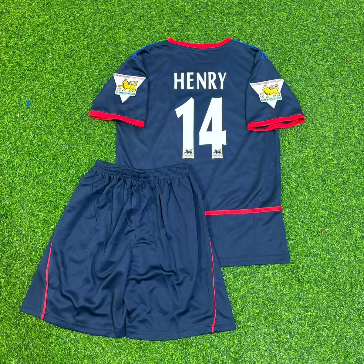 Thierry Henry 14 - Arsenal 2002/2004 KIDS Retro Kit Jersey – Back View