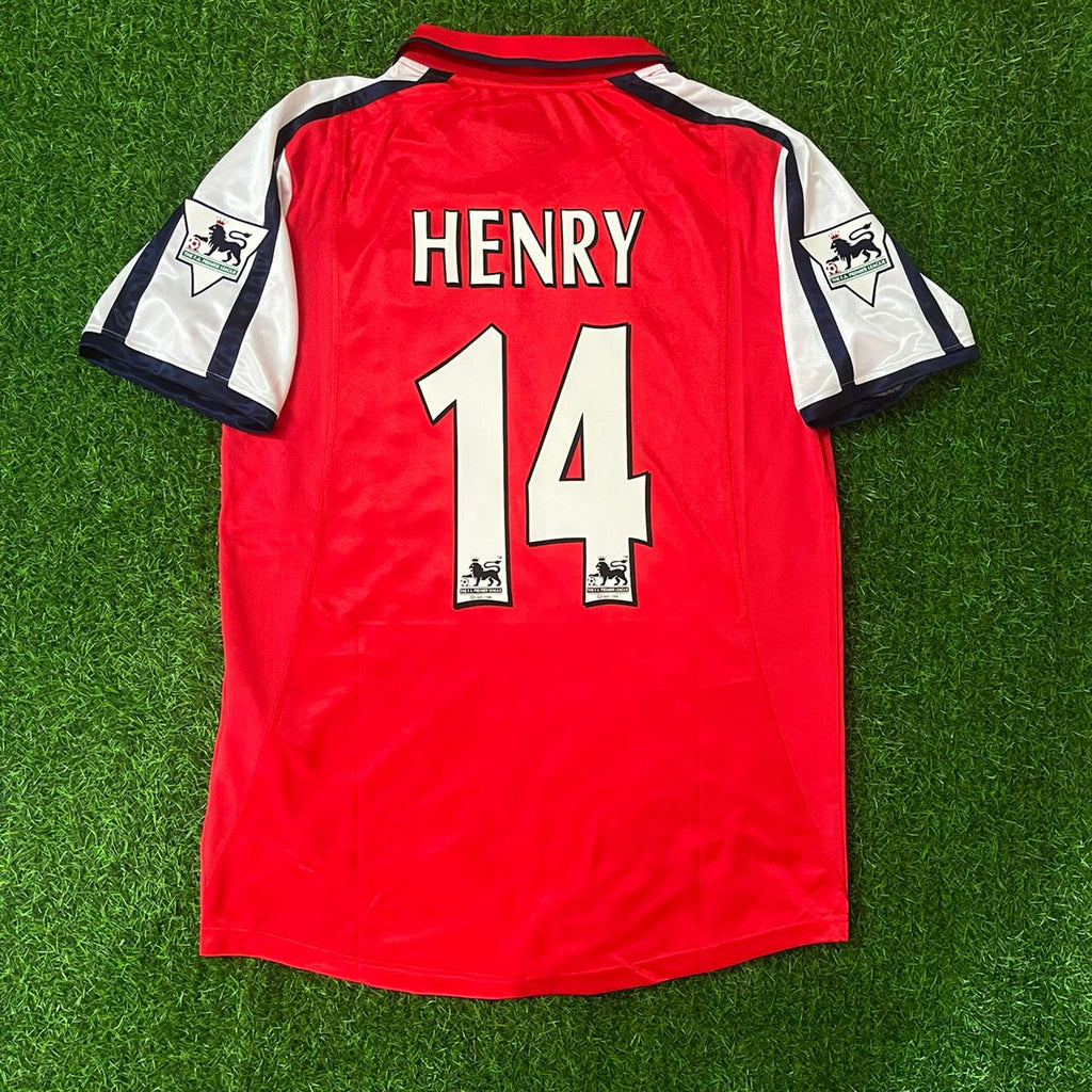 1999/02 Thierry Henry Arsenal Red White Retro Football Jersey – Back View