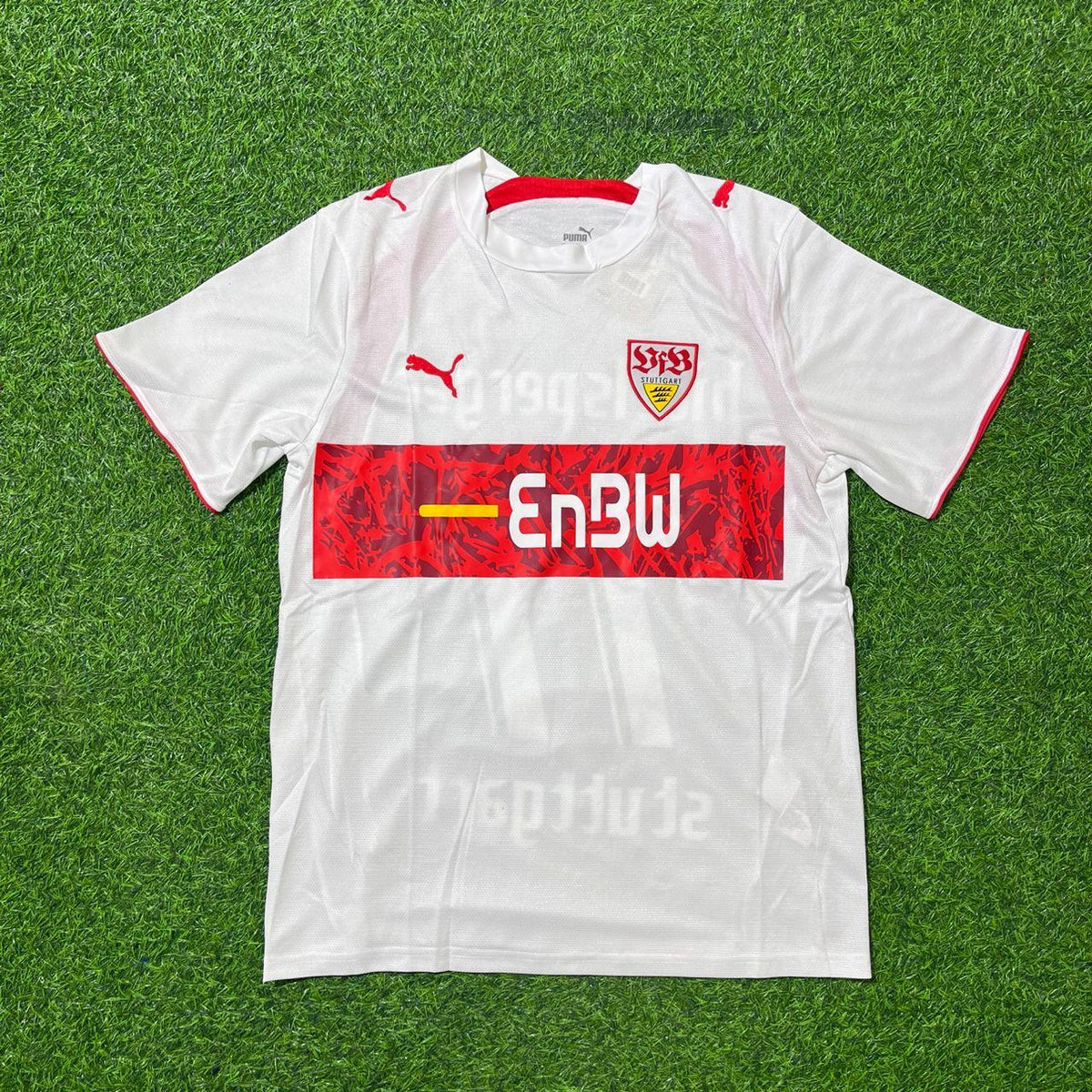 2006/07 Thomas Hitzlsperger VfB Stuttgart Heimtrikot Retro Football Jersey – Front View