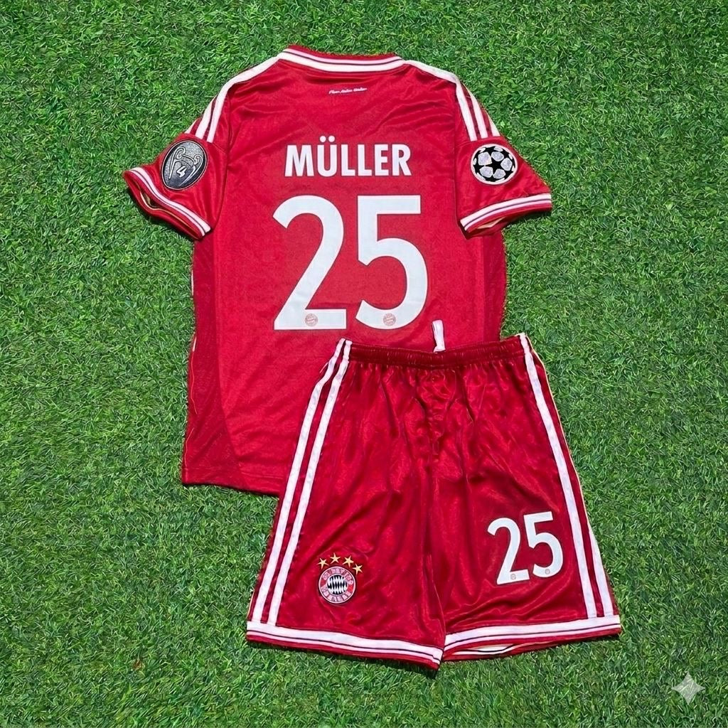 Bayern Munich 2013 Champions League Final Kids Retro Kit – Thomas Müller #25 – Back View