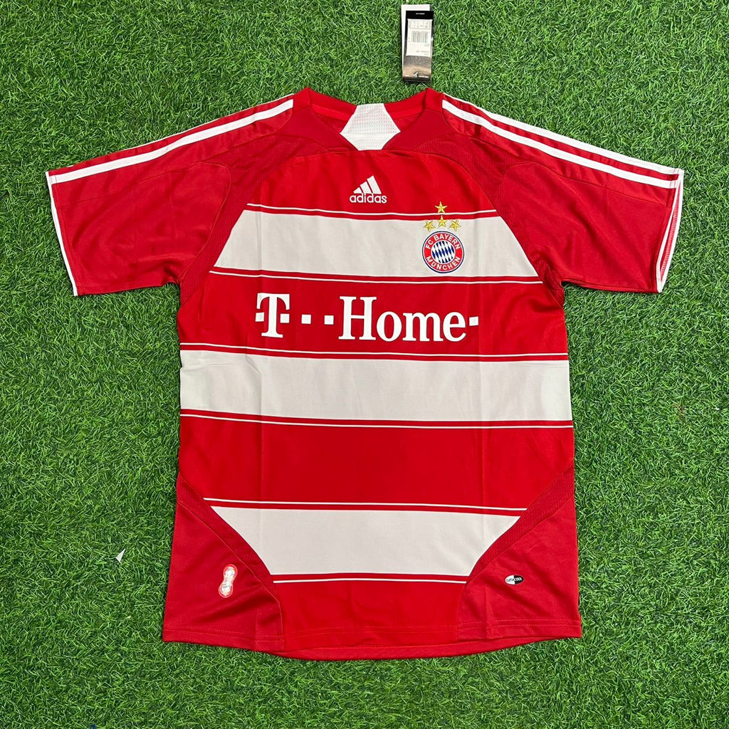 Roy Makaay Bayern Munich 2007–2009 Retro Football Jersey – Front View