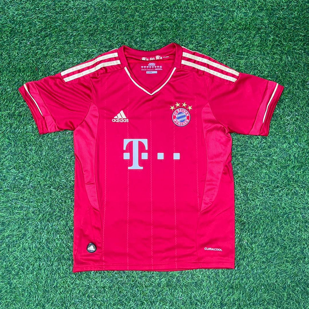 Thomas Muller #25 Bayern Munich 2011-2013 Football Jersey – Front View