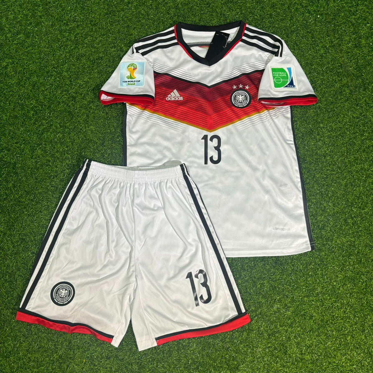 2014 Germany World Cup Thomas Müller Retro Kids Football Jersey – Front View