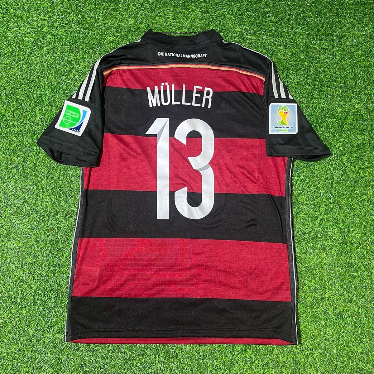 2014 Germany World Cup Thomas Müller Deutschland Brazil Black Red Retro Football Jersey – Detailed View