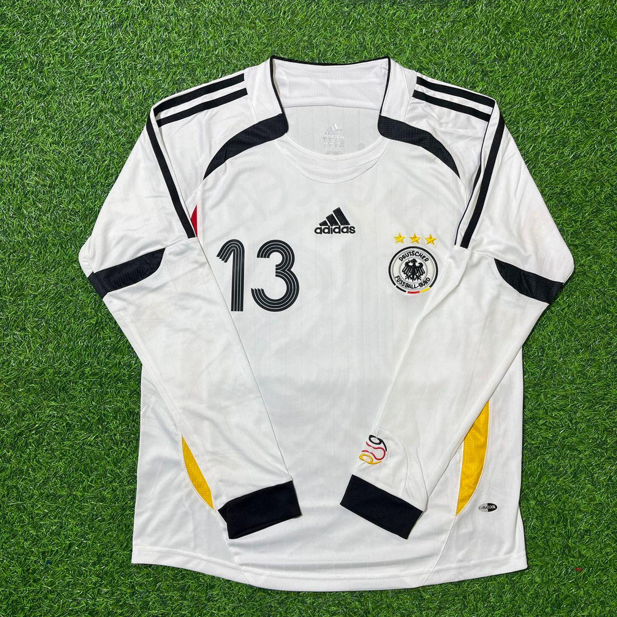 Thomas Müller Germany World Cup Long Sleeve White Retro Football Jersey – Front View