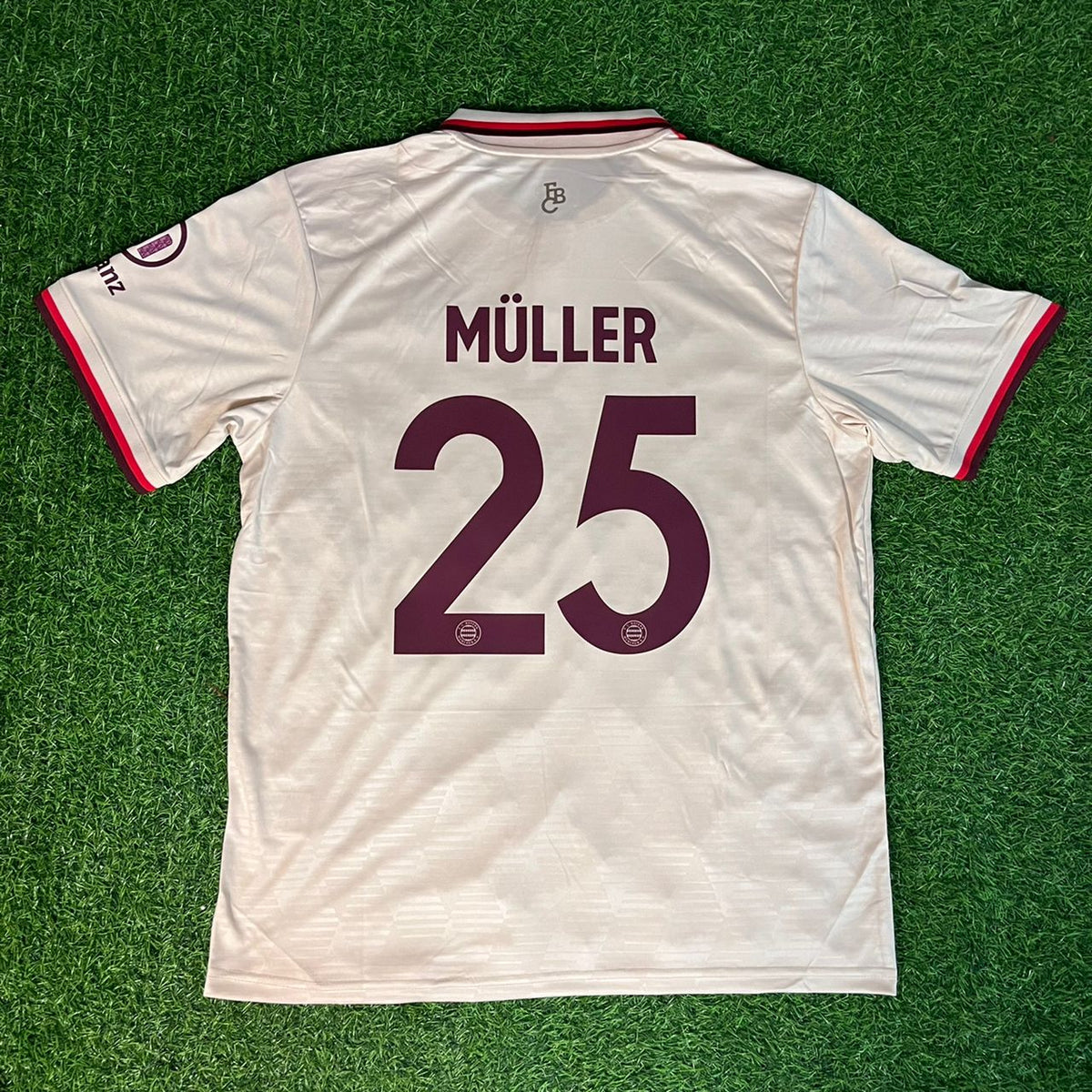 Thomas Muller 25 Bayern Munchen Gray – Back View