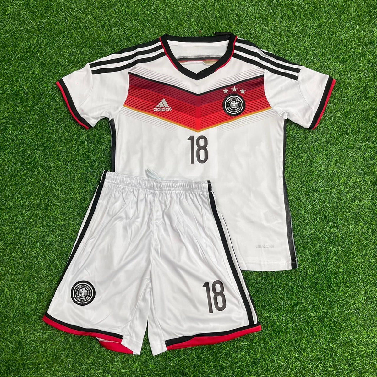 2014 Germany World Cup Toni Kroos Kids Retro Football Jersey – Front View