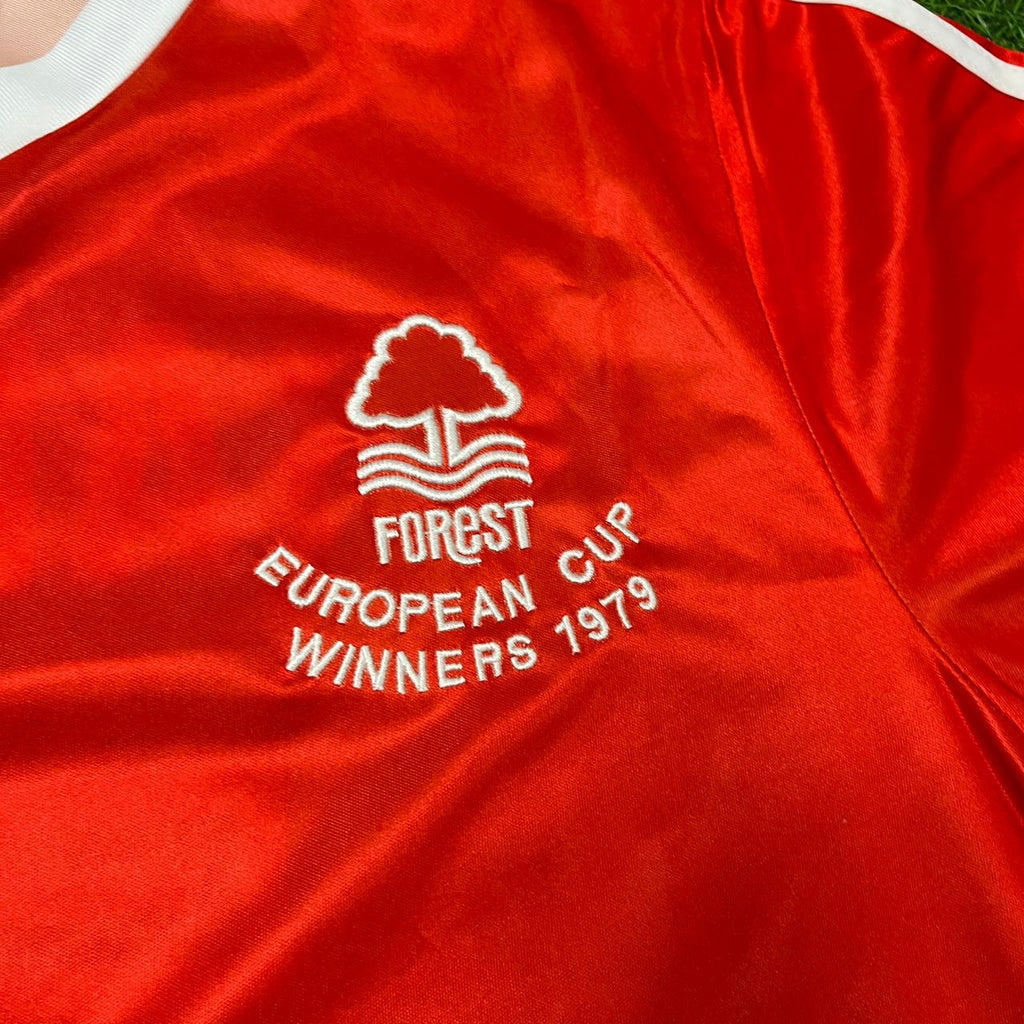 1979 Trevor Francis Nottingham Forest European Cup Final Retro Football Jersey – 4