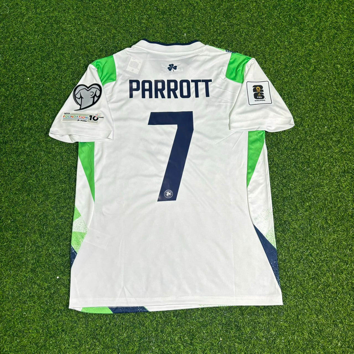 Ireland 2026 World Cup Qualifiers Green White New Season Football Jersey – Troy Parrott #7 – Back View