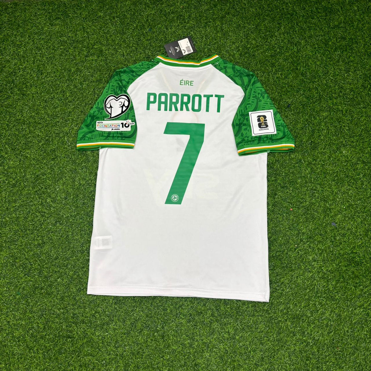 Ireland Éire National Team Football Jersey – Troy Parrott – 13