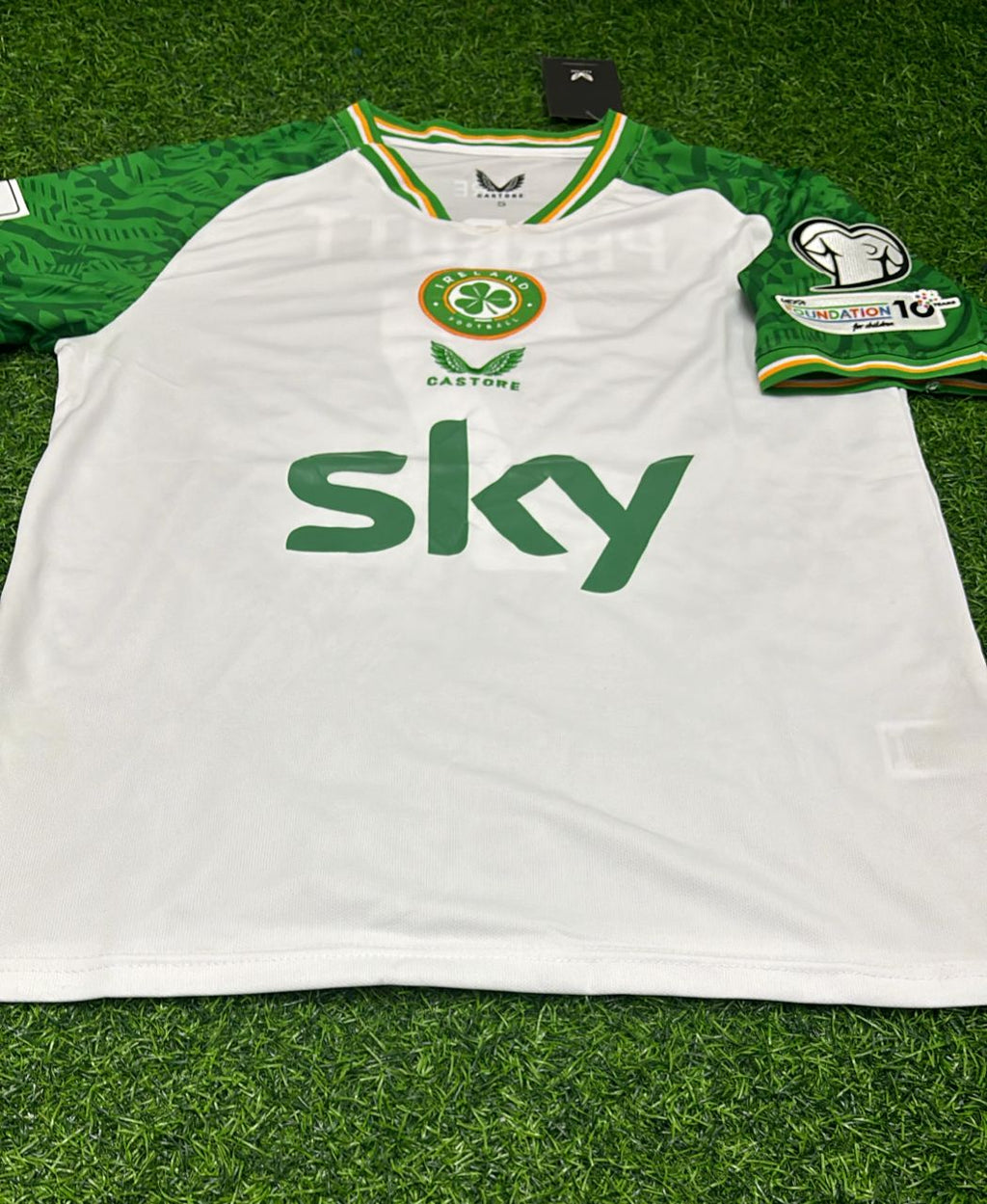Ireland Éire National Team Football Jersey – Troy Parrott – 10