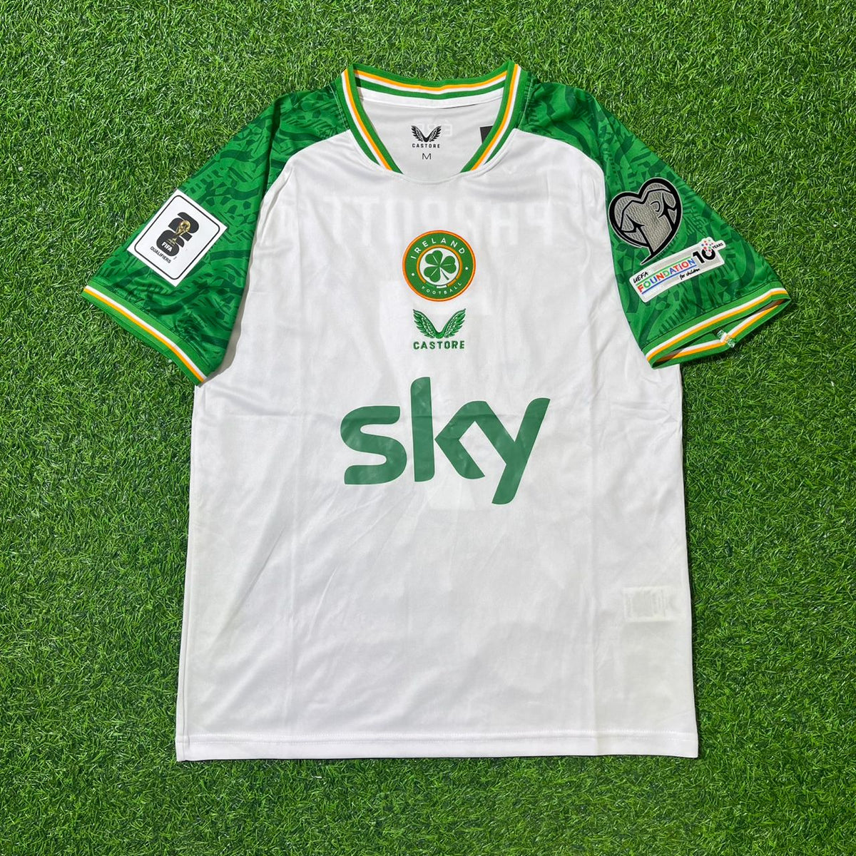 Ireland Éire National Team Football Jersey – Troy Parrott – Front View