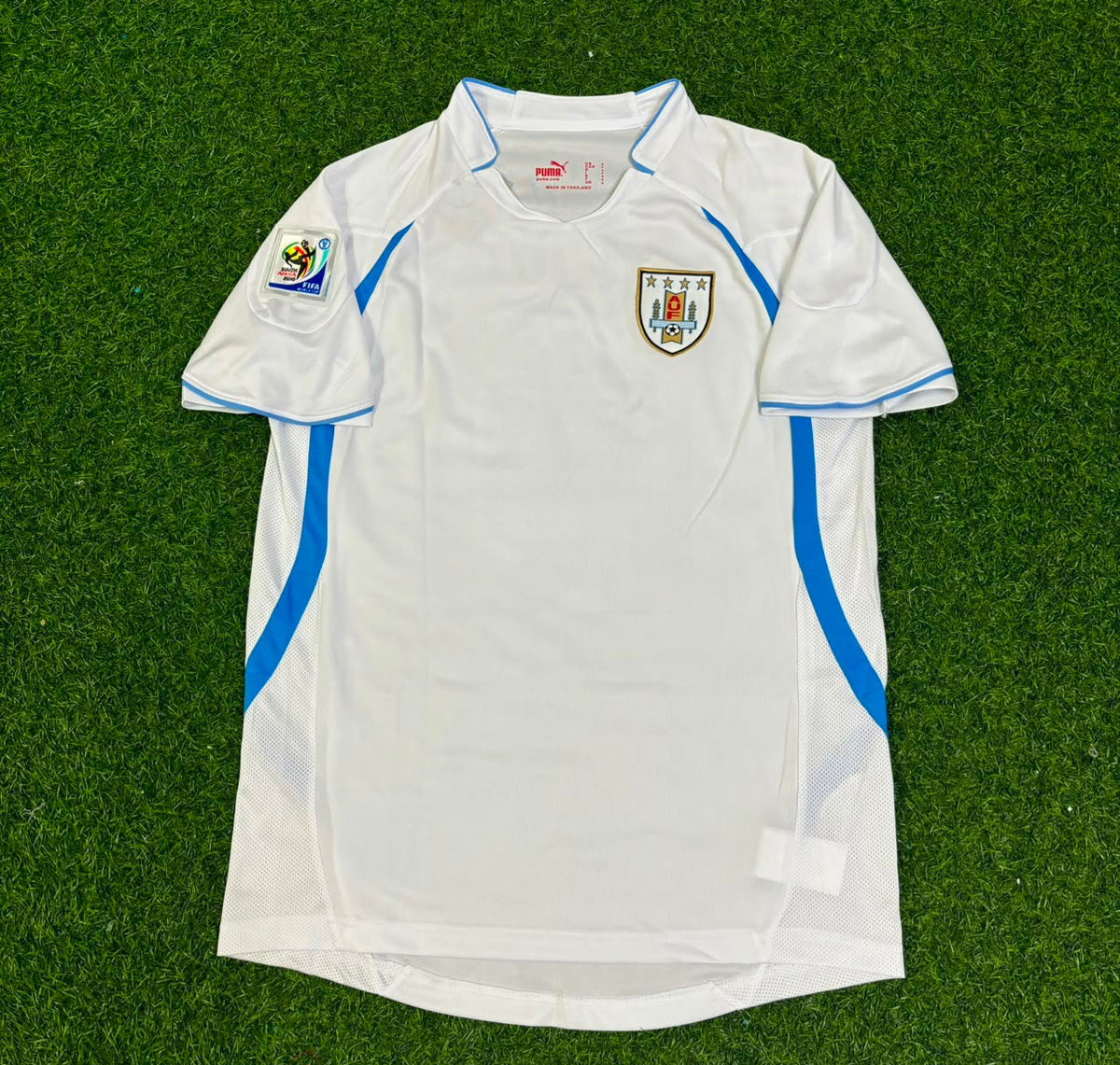 Uruguay 2010 World Cup White Retro Football Jersey – Front View