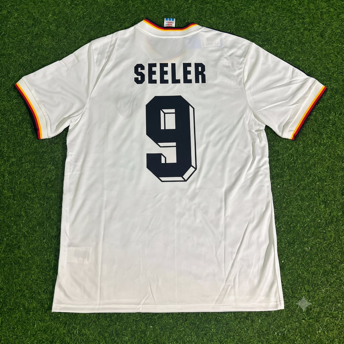 1986 Germany World Cup Uwe Seeler Retro Football Jersey ( – Back View