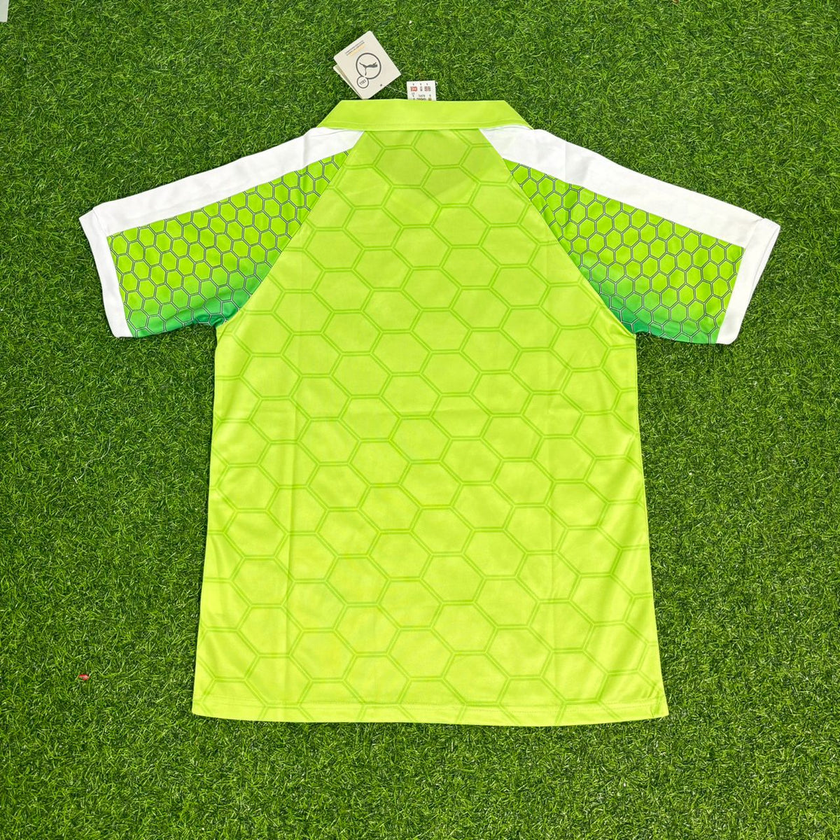 VfL Wolfsburg 1997/98 Saison Heim Retro – Front View