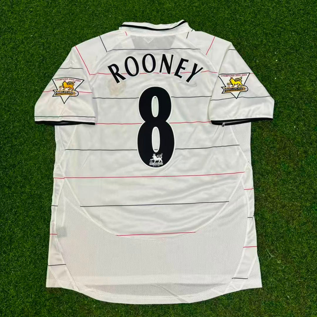 Manchester United 2003/2005 Retro Jersey – Wayne Rooney #8 – Back View