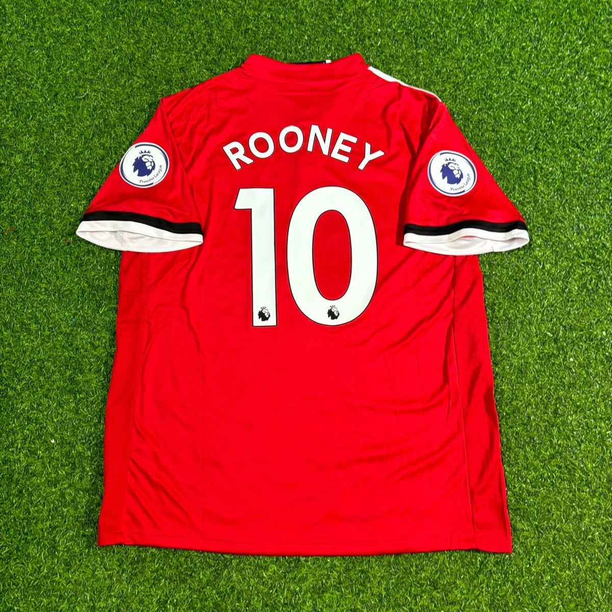 2017 Wayne Rooney Manchester United Final Season Football Jersey – Back View