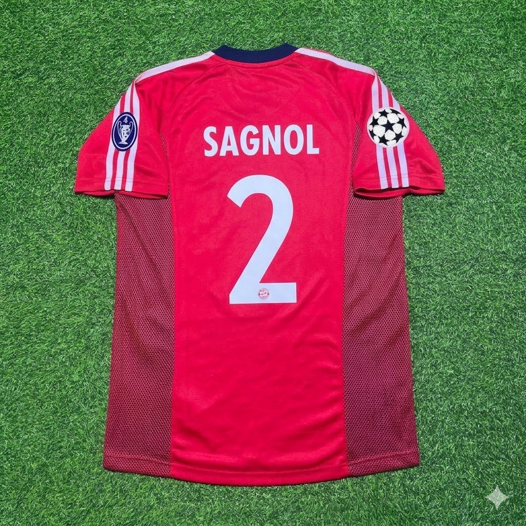 Bayern München 2002/2003 Season Home Red Retro Jersey – Willy Sagnol – Back View