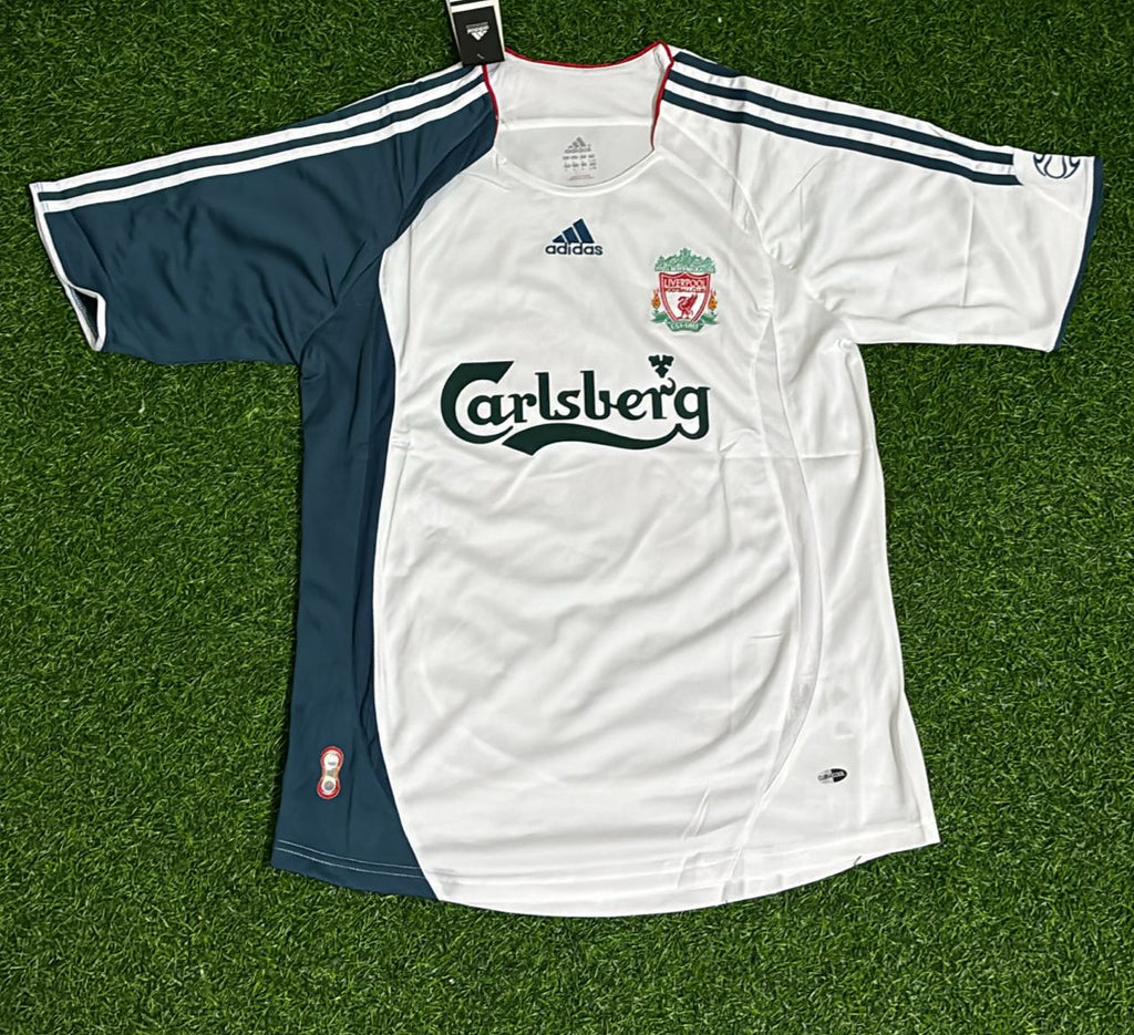 Xabi Alonso Liverpool 2006 2007 White Retro Jersey – Front View