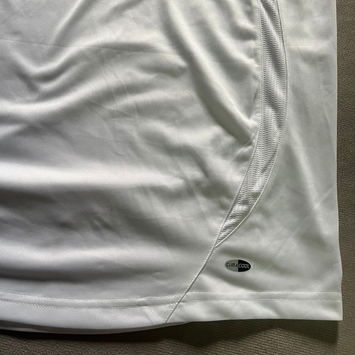 2006/07 Liverpool White Retro Jersey – Harry Kewell – 5