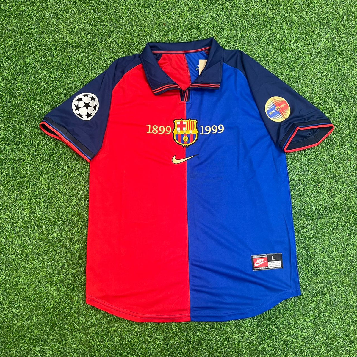 1998/99 Xavi Hernandez 26 Barcelona Retro Football Jersey – Front View