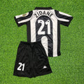 Juventus 1997 1998 Home Retro Kids Kit – Zinedine Zidane #21 – Back View