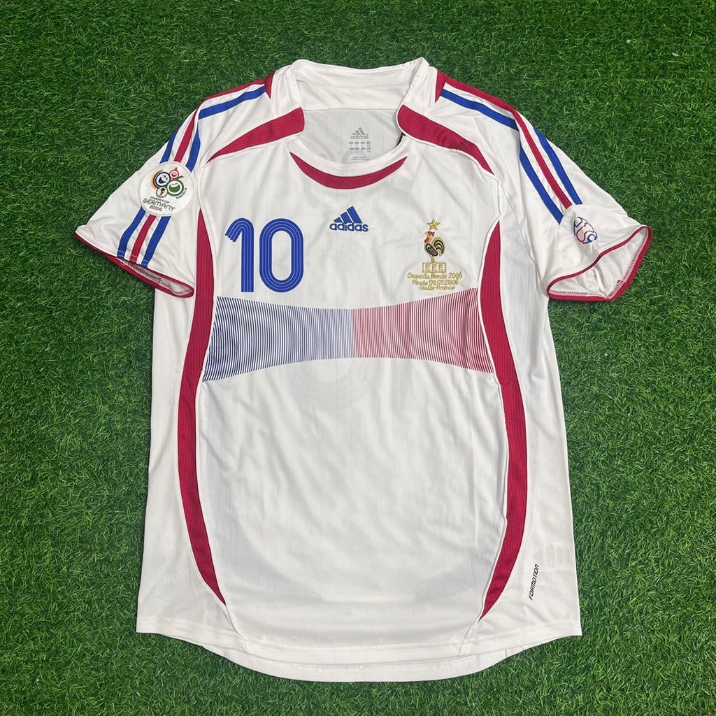 Zinedine Zidane France 2006 World Cup Final White Retro Kit – | | – Front View