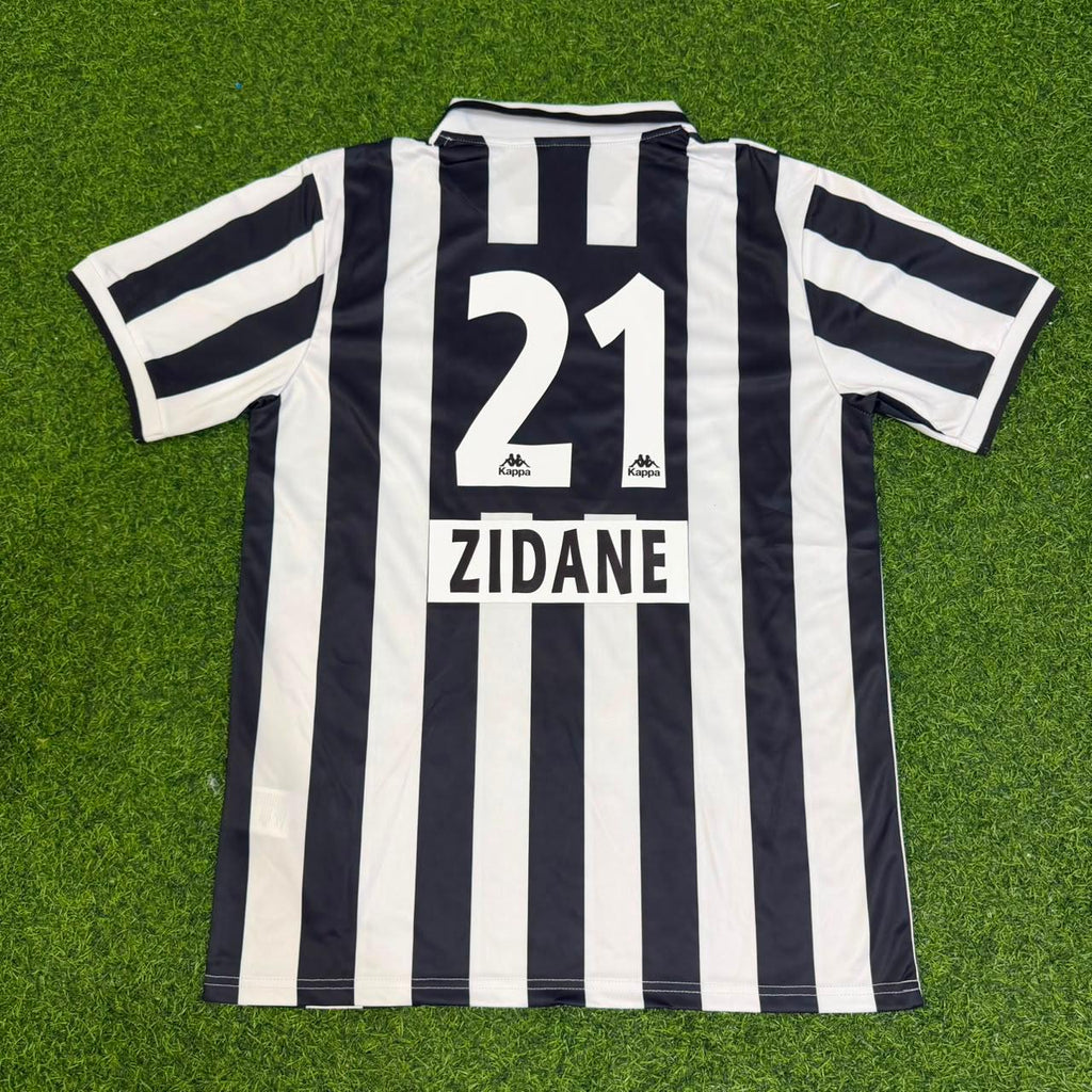 Zinedine Zidane Juventus 1996 1997 Retro Football Jersey – Back View