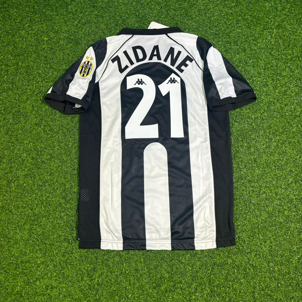 Juventus 1997/98 Home Retro Football Jersey – Zinedine Zidane – Back View