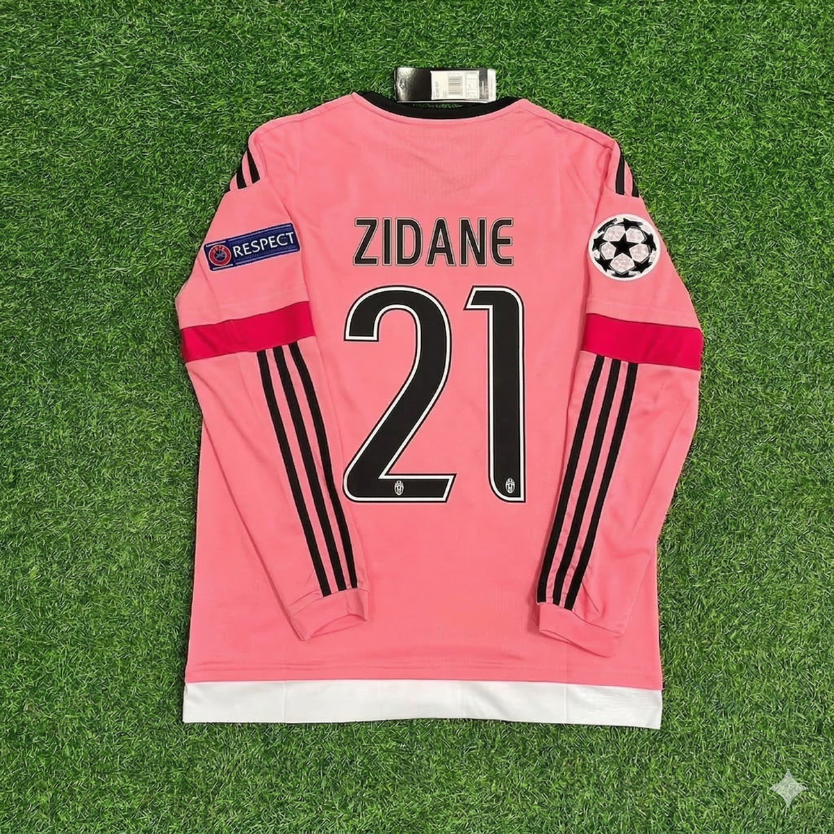 Juventus Pink Retro Pink Jersey – Zinedine Zidane – Back View