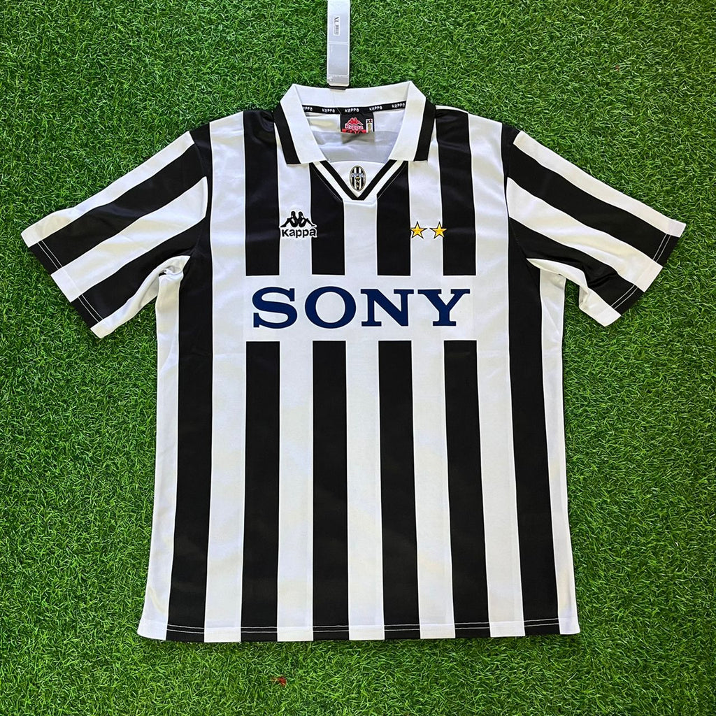 Zinedine Zidane Zizou Juventus Retro Football Jersey – Front View