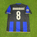 Inter Milan 2008-09 Retro Football Jersey – Zlatan Ibrahimović #8 – Back View